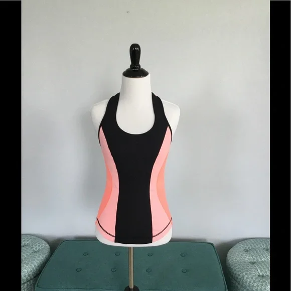 Lululemon Cardio Kick tank size 4 - Picture 1 of 2